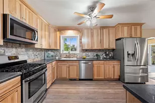 5427 Aspen Ave, Erie, CO 80516 - Photo 9