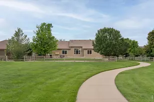 4746 Brenton Dr, Fort Collins, CO 80524 - Photo 33
