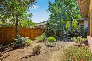 610 Streamside Ln, Boulder, CO 80302 - Photo 35