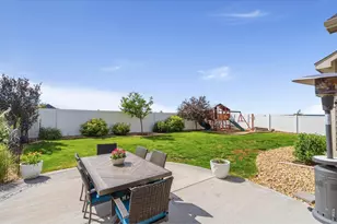 1815 Holloway Dr, Windsor, CO 80550 - Photo 37