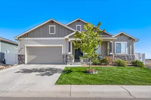 1815 Holloway Dr, Windsor, CO 80550 - Photo 1