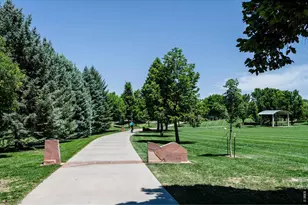 1106 Red Oak Dr, Longmont, CO 80504 - Photo 33