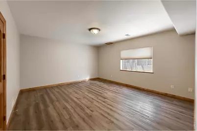 1986 E Seadrift Dr, Windsor, CO 80550 - Photo 37