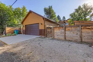 621 Wood St, Fort Collins, CO 80521 - Photo 43