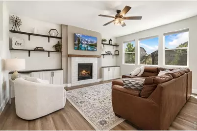 5259 Odessa Lake St, Timnath, CO 80547 - Photo 9
