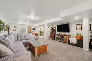 1321 Woodcock St, Berthoud, CO 80513 - Photo 23