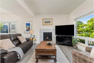 1324 Country Ct, Longmont, CO 80501 - Photo 5