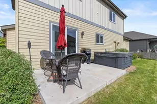 1324 Country Ct, Longmont, CO 80501 - Photo 25