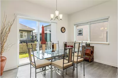 1324 Country Ct, Longmont, CO 80501 - Photo 11
