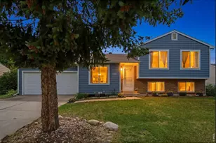 3107 Worthington Ave, Fort Collins, CO 80526 - Photo 1