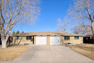 2327 W 18th St, Loveland, CO 80538 - Photo 17