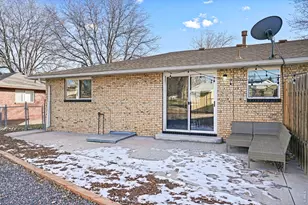 2327 W 18th St, Loveland, CO 80538 - Photo 17