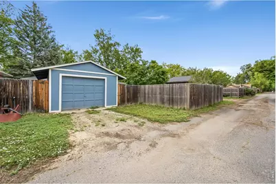 931 Grant St, Longmont, CO 80501 - Photo 23