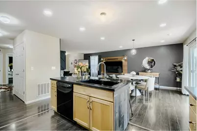 260 Lonewolf Dr, Brighton, CO 80603 - Photo 5