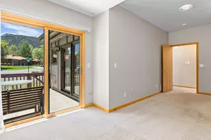732 Par Ln, Estes Park, CO 80517 - Photo 17