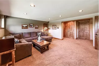 850 East Ln, Estes Park, CO 80517 - Photo 29
