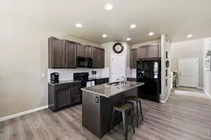 928 S Depot Dr, Milliken, CO 80543 - Photo 15
