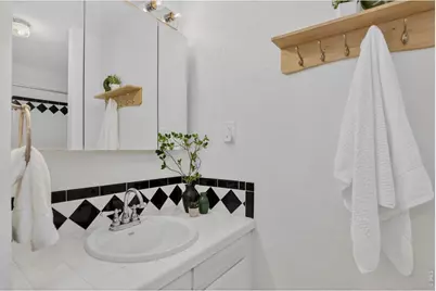 1089 S Coffman St, Longmont, CO 80501 - Photo 29