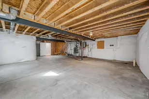 3375 Booth Falls Dr, Loveland, CO 80538 - Photo 35