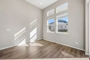3375 Booth Falls Dr, Loveland, CO 80538 - Photo 17