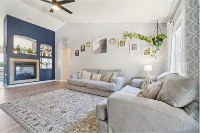 317 Boulder Ln, Johnstown, CO 80534 - Photo 5