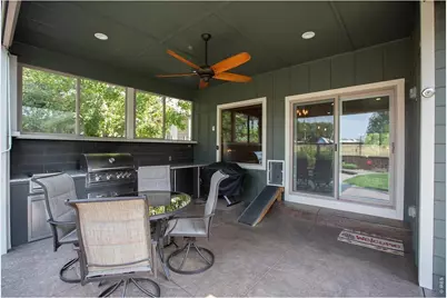 644 W Park Ave, Johnstown, CO 80534 - Photo 3