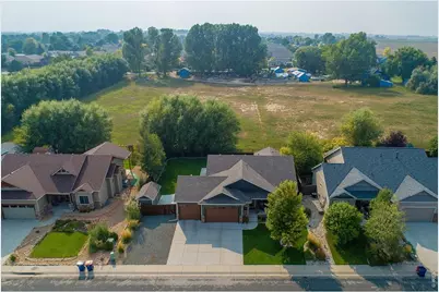 644 W Park Ave, Johnstown, CO 80534 - Photo 45