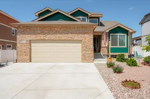2584 Grizzly Pl, Johnstown, CO 80534 - Photo 3