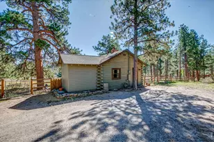 930 Highacres Dr, Estes Park, CO 80517 - Photo 23