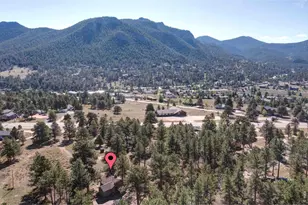 930 Highacres Dr, Estes Park, CO 80517 - Photo 29