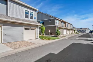 2420 Ridge Top Dr, Fort Collins, CO 80526 - Photo 21