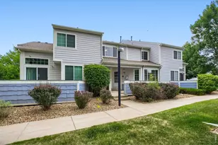 1419 Red Mountain Dr, Longmont, CO 80504 - Photo 3