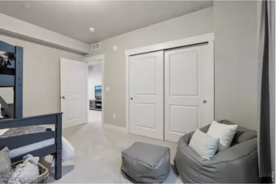 176 High Point Dr, Longmont, CO 80504 - Photo 15
