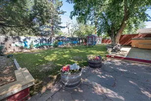 735 38th St, Boulder, CO 80303 - Photo 25