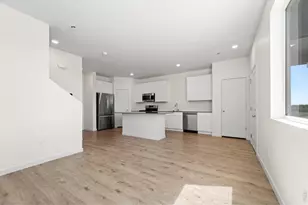 3921 Green Ct, Evans, CO 80620 - Photo 3