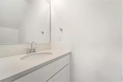 3917 Green Ct, Evans, CO 80620 - Photo 9