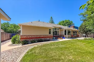 2010 Emerald Dr, Longmont, CO 80504 - Photo 47