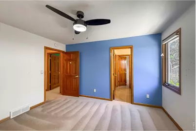 2010 Emerald Dr, Longmont, CO 80504 - Photo 31