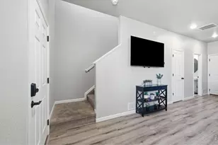 2391 Harlequin Pl, Johnstown, CO 80534 - Photo 9