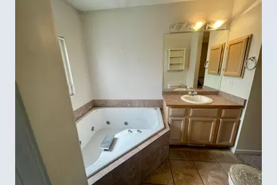 3610 Centennial Cir, Evans, CO 80620 - Photo 15
