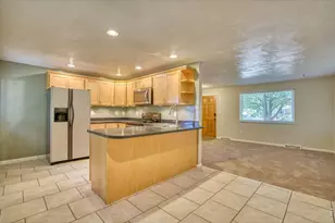 1113 Kansas Ave, Longmont, CO 80501 - Photo 7