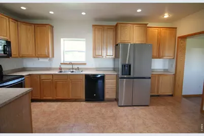 209 W Hall St, Fleming, CO 80728 - Photo 9
