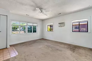 1542 N Cleveland Ave, Loveland, CO 80538 - Photo 3