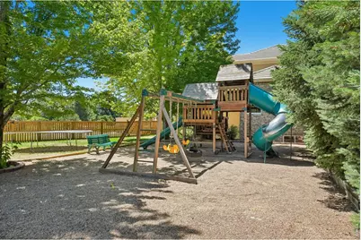 7688 Crestview Dr, Niwot, CO 80504 - Photo 9