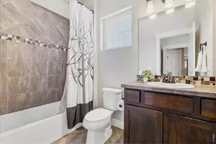 2715 Rockford Dr, Fort Collins, CO 80525 - Photo 29