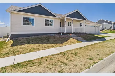 4321 Yellowbells Dr, Evans, CO 80620 - Photo 3