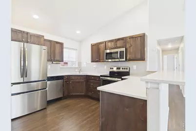 4321 Yellowbells Dr, Evans, CO 80620 - Photo 5