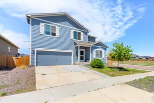 201 Dan Lord Ave, Keenesburg, CO 80643 - Photo 3