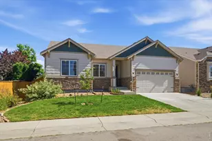 882 Jenny Ln, Berthoud, CO 80513 - Photo 1