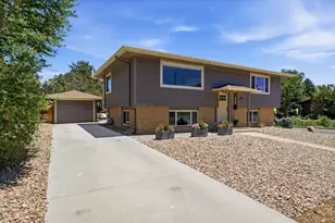 720 Gillaspie Dr, Boulder, CO 80305 - Photo 3